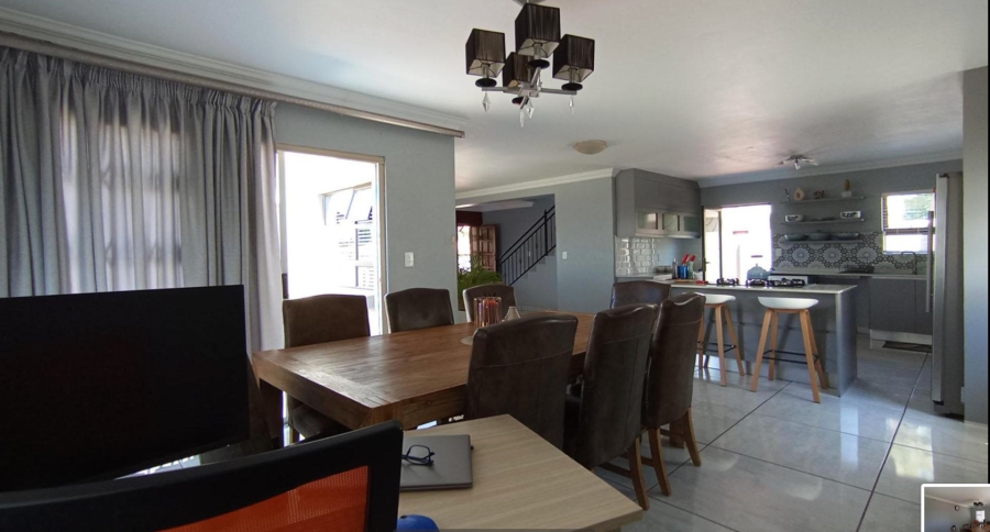 3 Bedroom Property for Sale in Noordwyk Gauteng