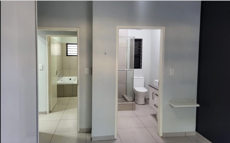 3 Bedroom Property for Sale in North Riding Gauteng