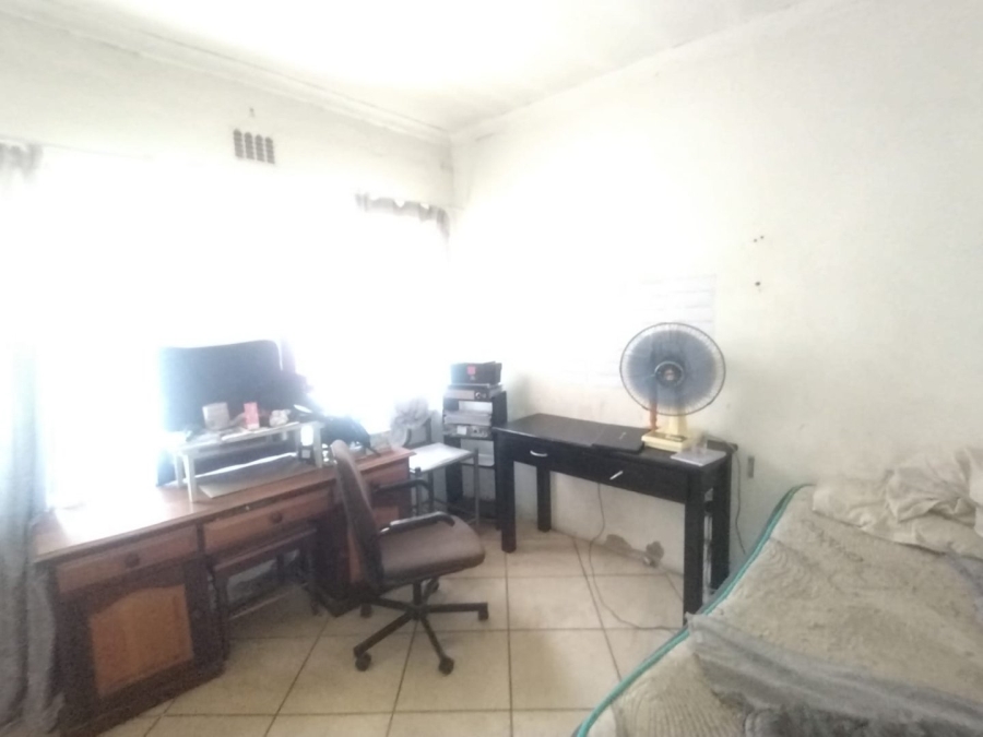 2 Bedroom Property for Sale in Wonderboom South Gauteng