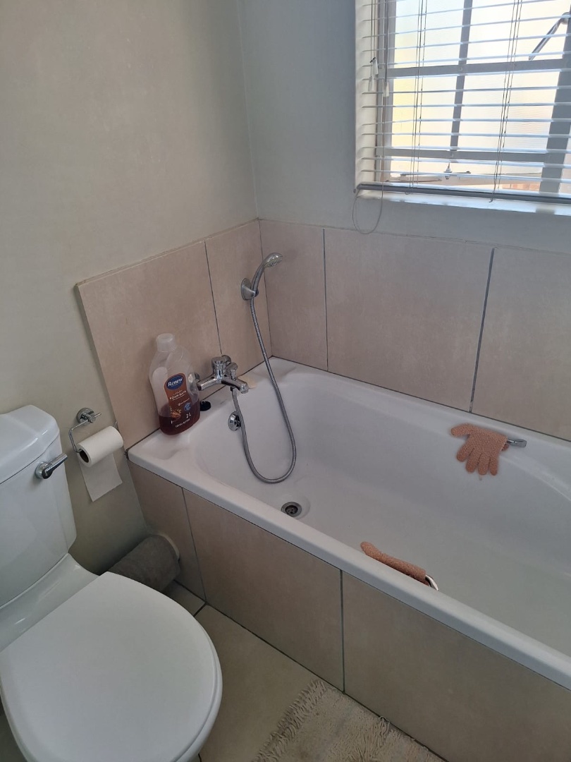 3 Bedroom Property for Sale in Hazeldean Gauteng