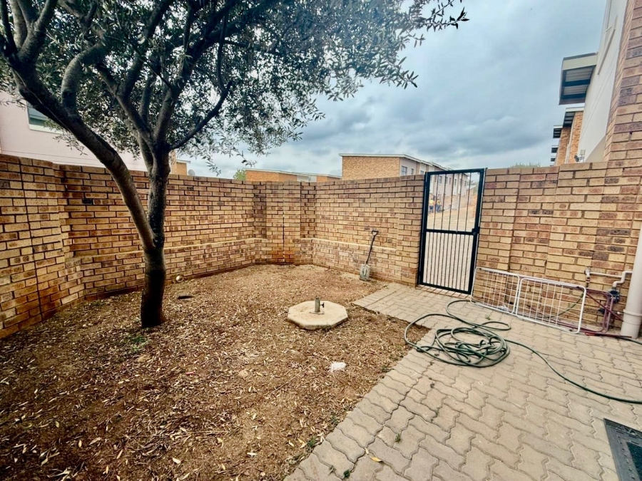 3 Bedroom Property for Sale in Hazeldean Gauteng