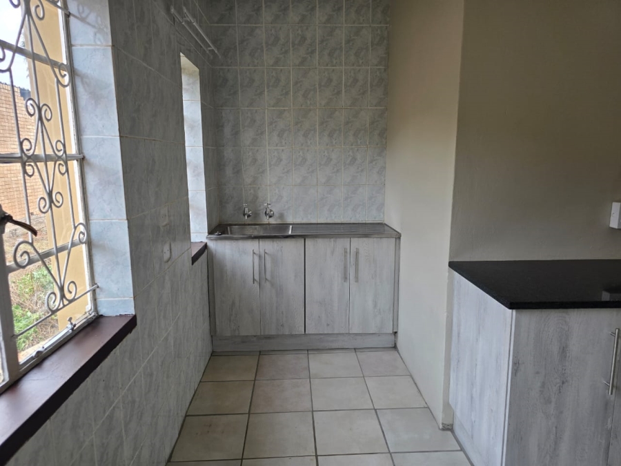To Let 4 Bedroom Property for Rent in Witfield Gauteng