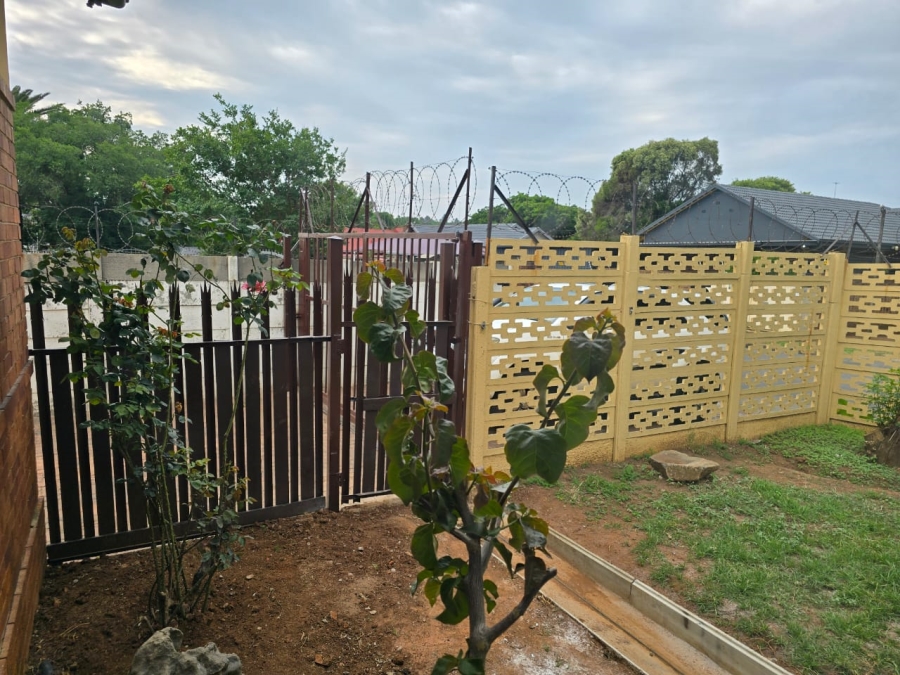 To Let 4 Bedroom Property for Rent in Witfield Gauteng
