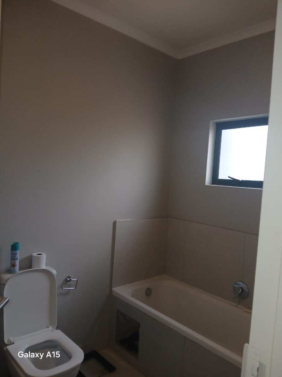 2 Bedroom Property for Sale in Carlswald Gauteng