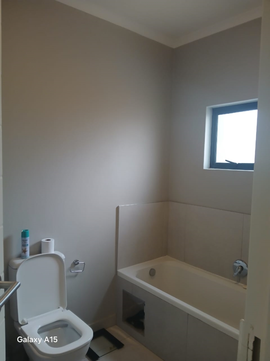 2 Bedroom Property for Sale in Carlswald Gauteng