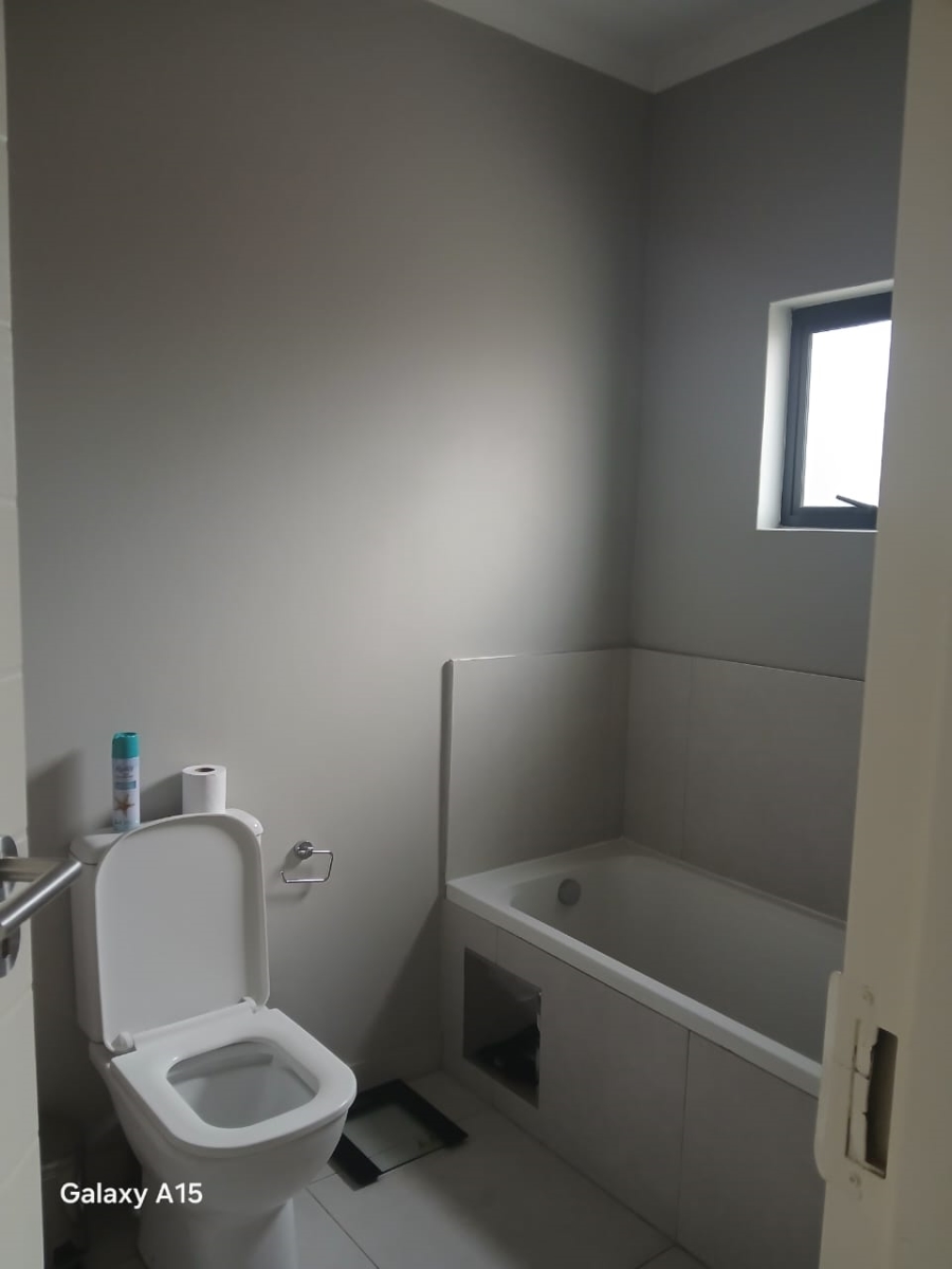 2 Bedroom Property for Sale in Carlswald Gauteng