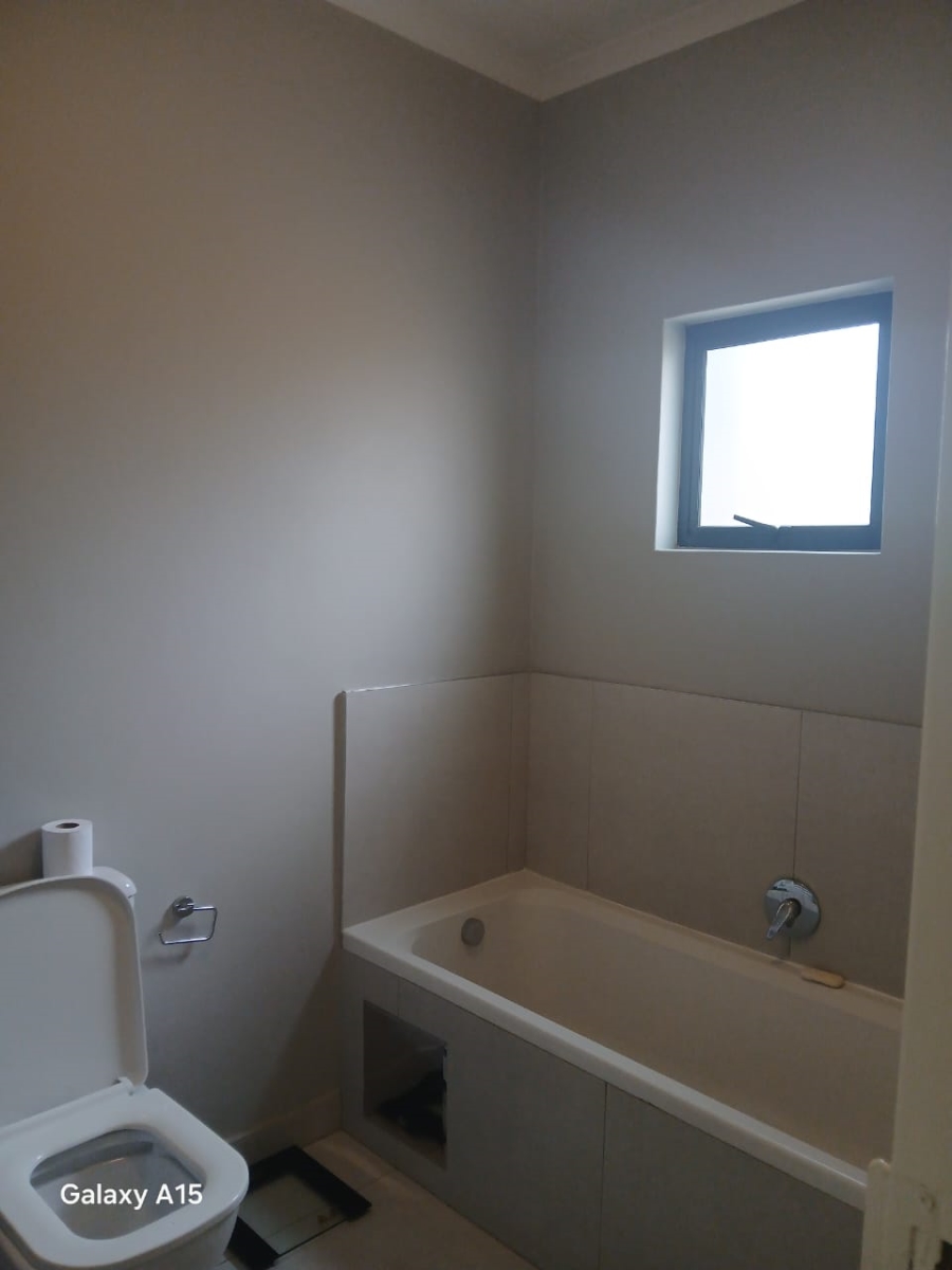 2 Bedroom Property for Sale in Carlswald Gauteng