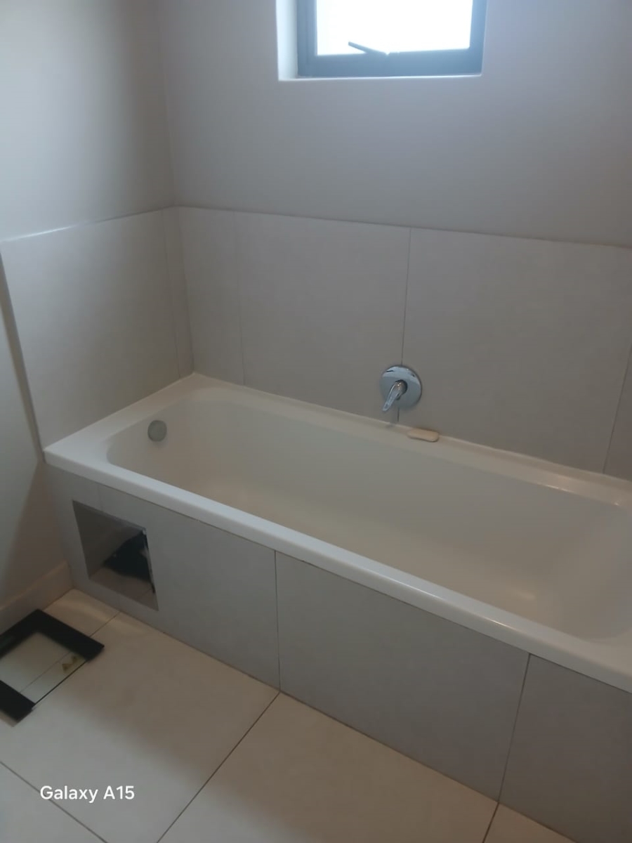 2 Bedroom Property for Sale in Carlswald Gauteng