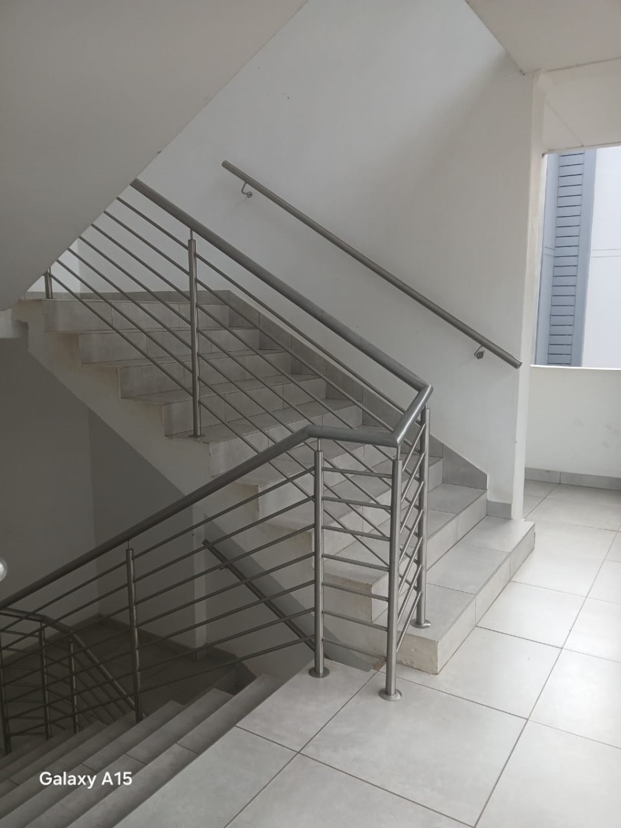 2 Bedroom Property for Sale in Carlswald Gauteng