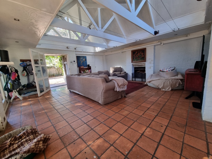 5 Bedroom Property for Sale in Waterkloof Gauteng