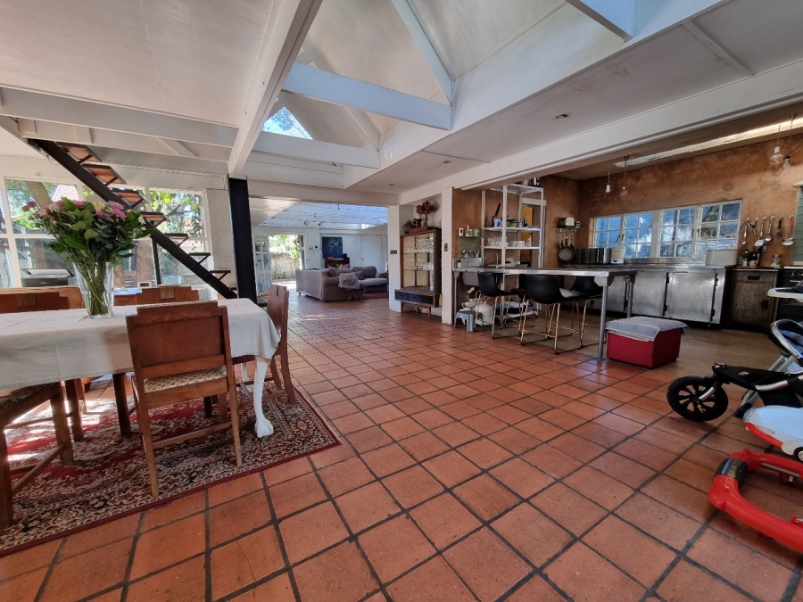 5 Bedroom Property for Sale in Waterkloof Gauteng