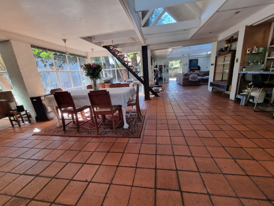 5 Bedroom Property for Sale in Waterkloof Gauteng