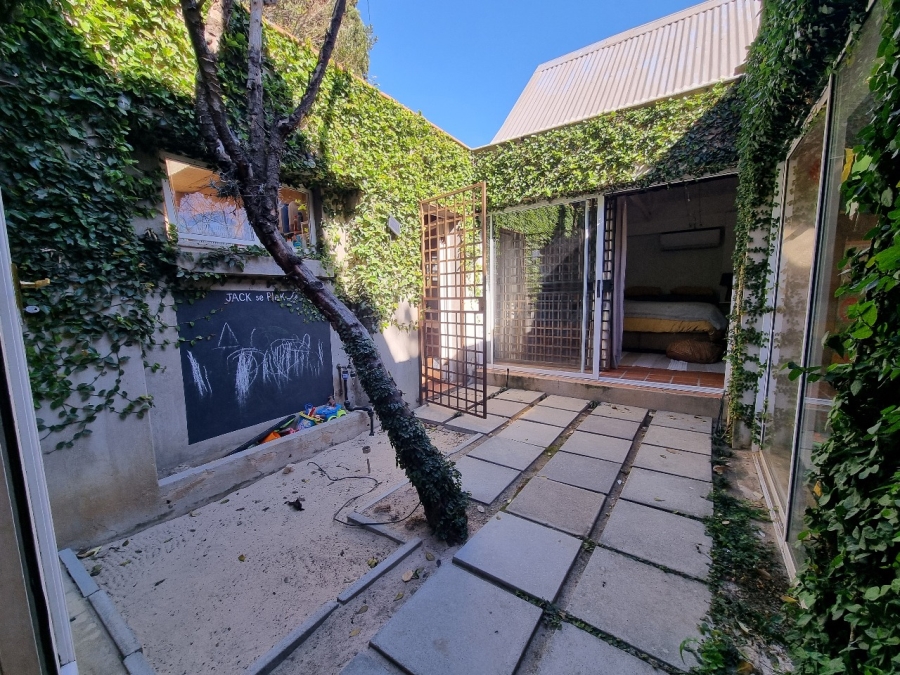 5 Bedroom Property for Sale in Waterkloof Gauteng