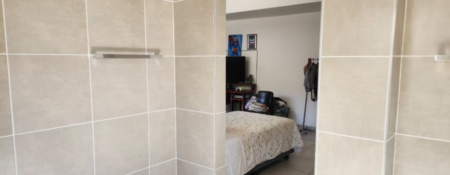 To Let  Bedroom Property for Rent in Greenstone Hill Gauteng