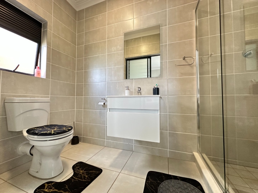 To Let 3 Bedroom Property for Rent in Blyde Riverwalk Estate Gauteng