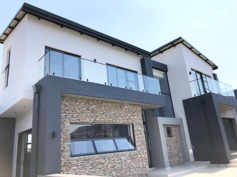 4 Bedroom Property for Sale in Fountainbrook Estate Gauteng