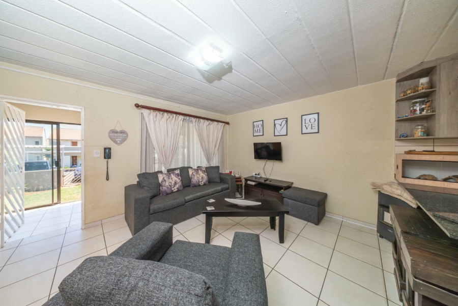 2 Bedroom Property for Sale in Eden Glen Gauteng