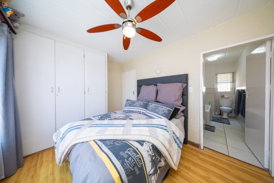 2 Bedroom Property for Sale in Eden Glen Gauteng