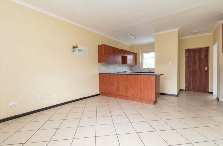  Bedroom Property for Sale in Honeydew Gauteng
