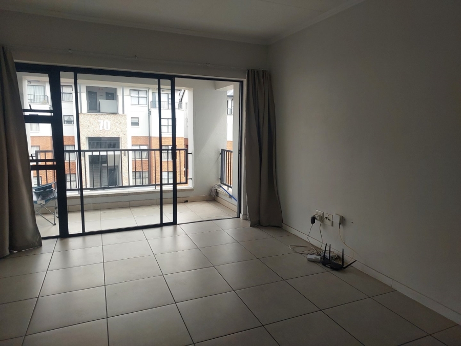 1 Bedroom Property for Sale in Olivedale Gauteng
