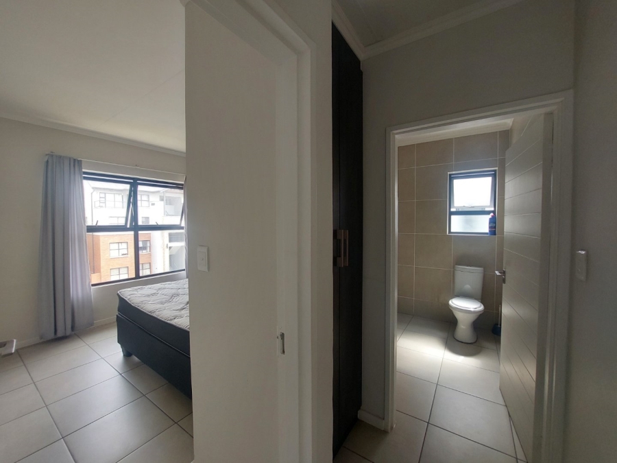 1 Bedroom Property for Sale in Olivedale Gauteng