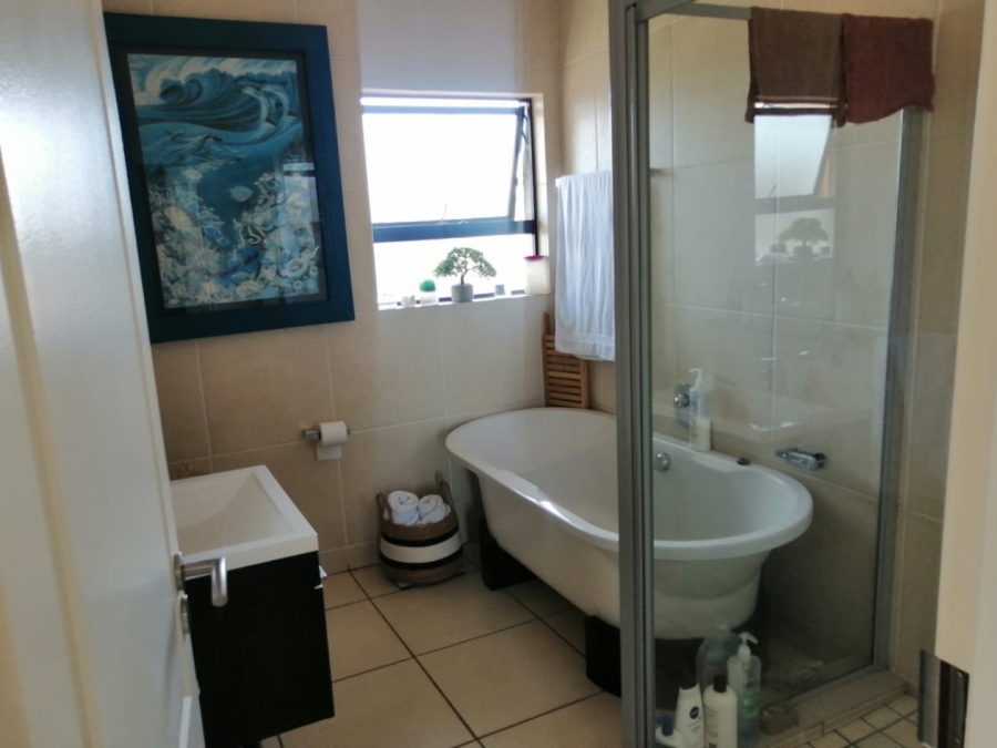 To Let 2 Bedroom Property for Rent in Oakdene Gauteng