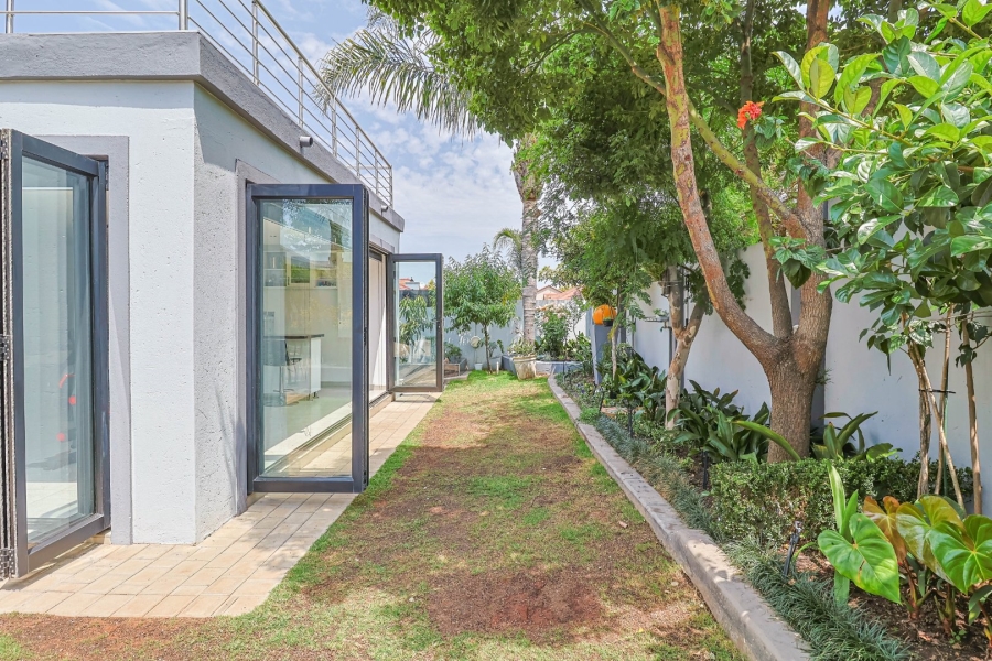 4 Bedroom Property for Sale in Amberfield Gauteng