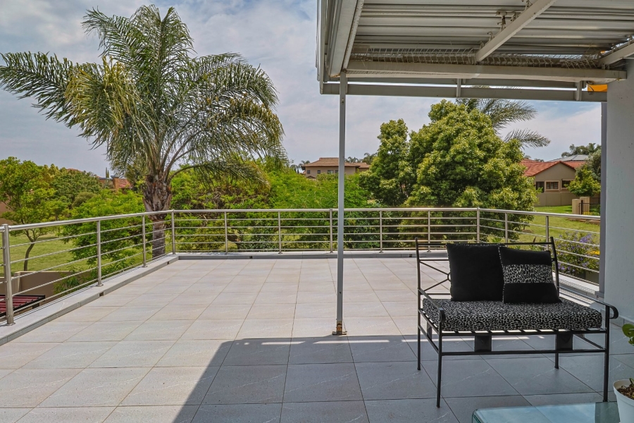 4 Bedroom Property for Sale in Amberfield Gauteng