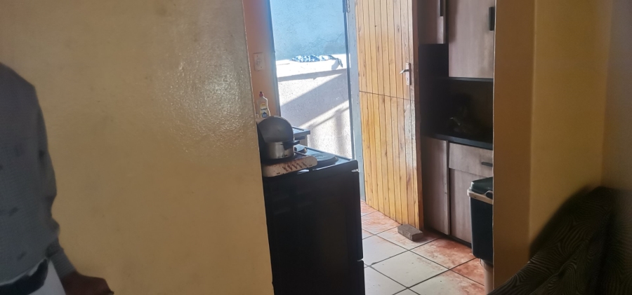 3 Bedroom Property for Sale in Ililiba Gauteng