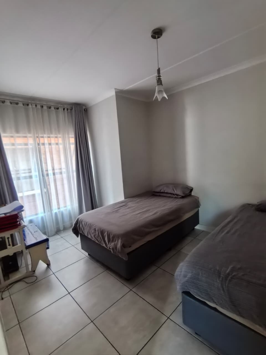 To Let 3 Bedroom Property for Rent in Blyde Riverwalk Estate Gauteng