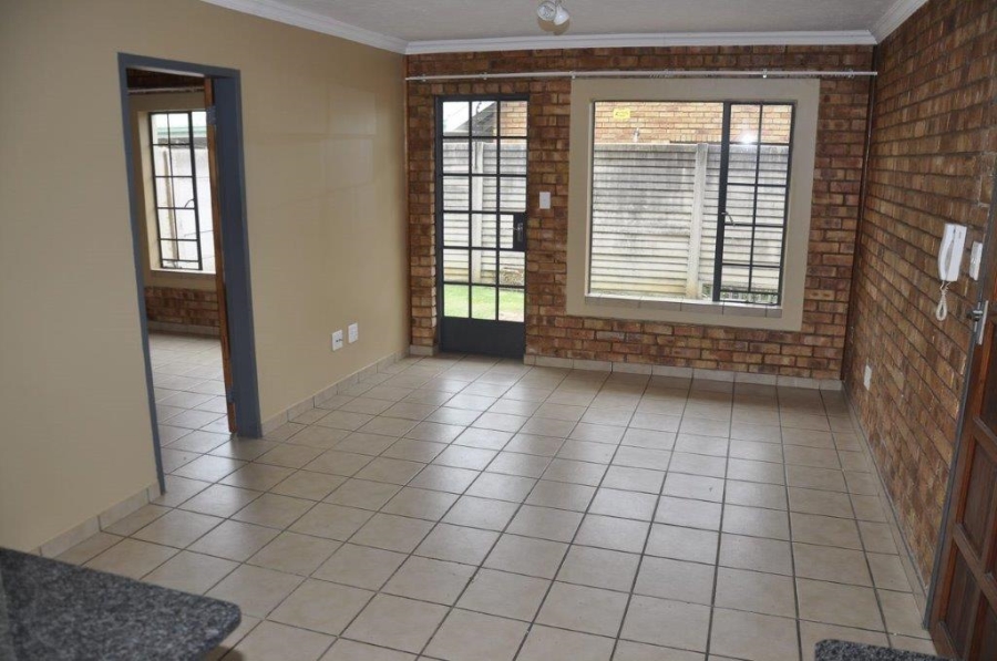 To Let 2 Bedroom Property for Rent in Wonderboom South Gauteng