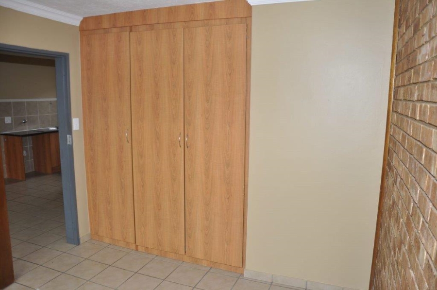 To Let 2 Bedroom Property for Rent in Wonderboom South Gauteng