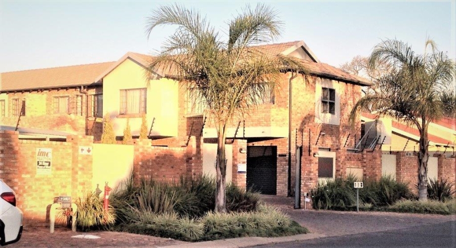 To Let 2 Bedroom Property for Rent in Wonderboom South Gauteng