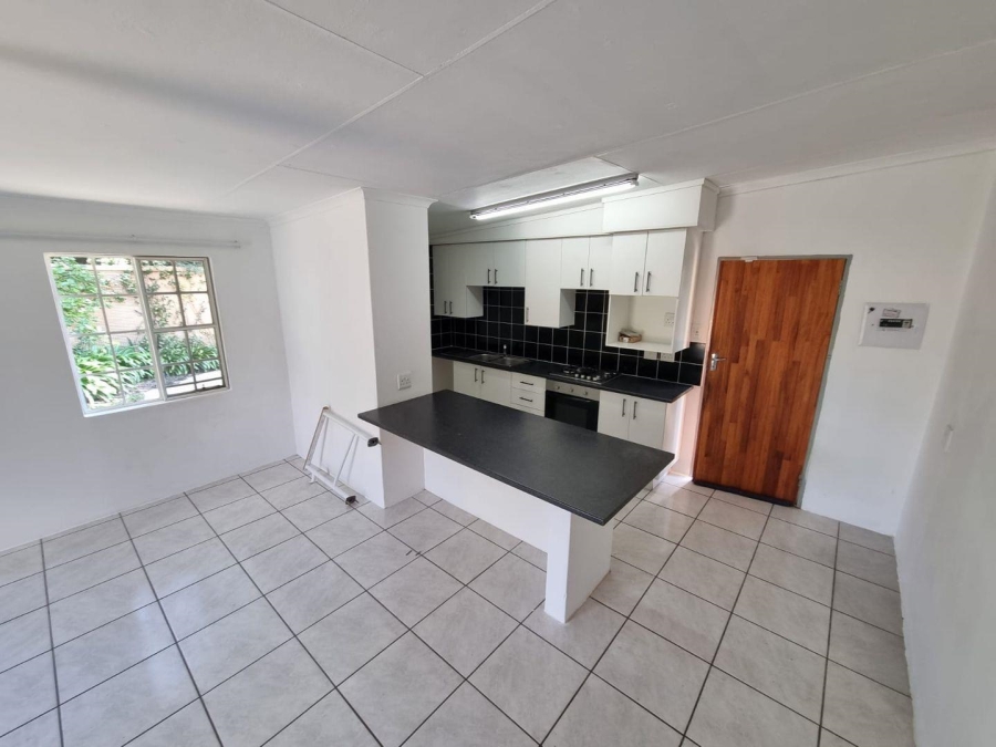 To Let 2 Bedroom Property for Rent in Vaaloewer Gauteng