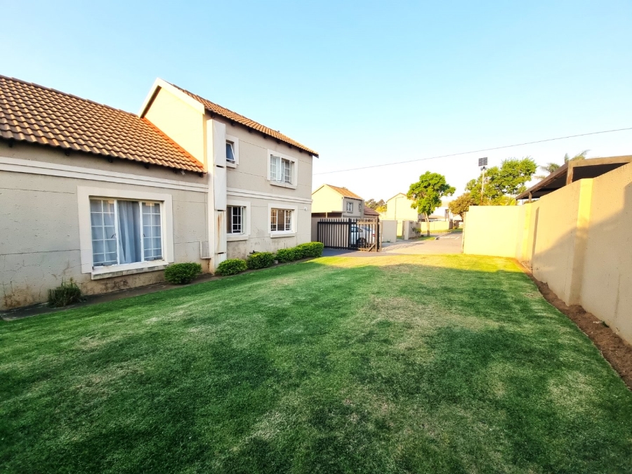 3 Bedroom Property for Sale in Terenure Gauteng