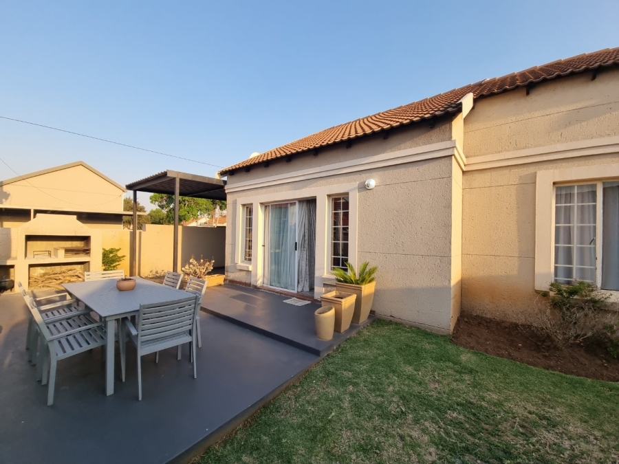3 Bedroom Property for Sale in Terenure Gauteng