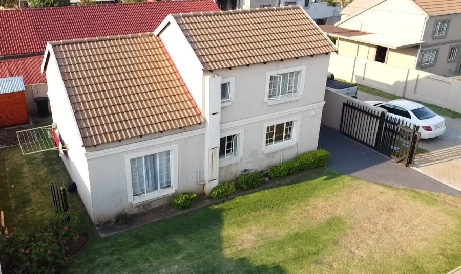 3 Bedroom Property for Sale in Terenure Gauteng