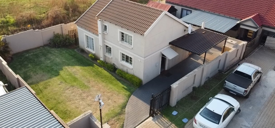 3 Bedroom Property for Sale in Terenure Gauteng
