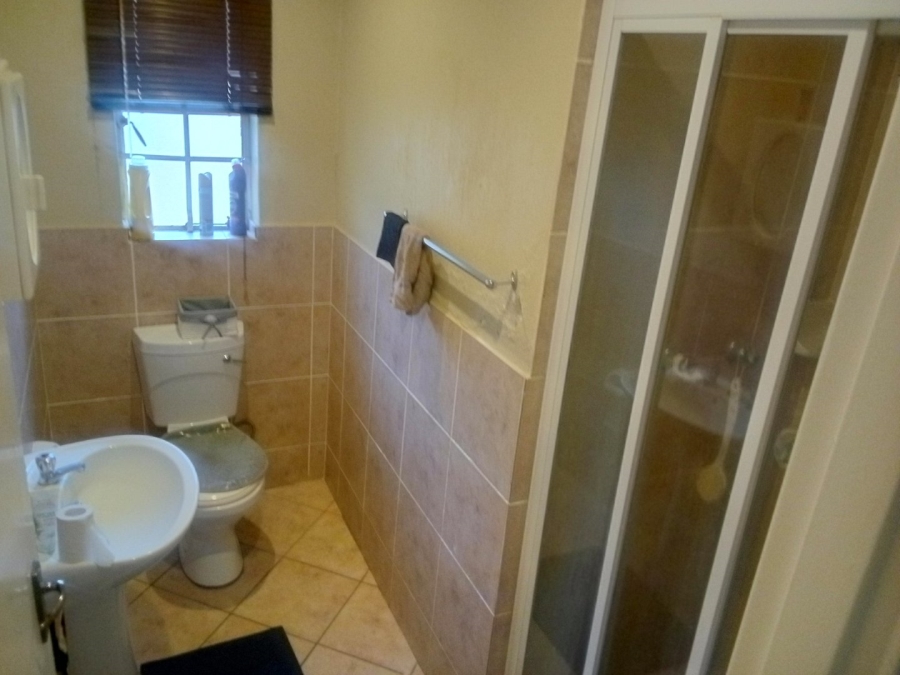 2 Bedroom Property for Sale in Heuwelsig Estate Gauteng