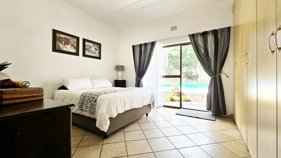 4 Bedroom Property for Sale in Three Rivers Proper Gauteng