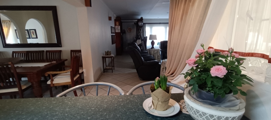 3 Bedroom Property for Sale in Magalieskruin Gauteng