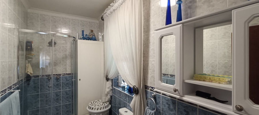 3 Bedroom Property for Sale in Magalieskruin Gauteng