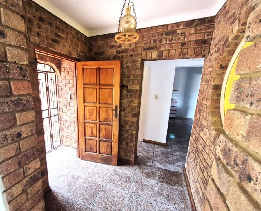 3 Bedroom Property for Sale in Country View Gauteng