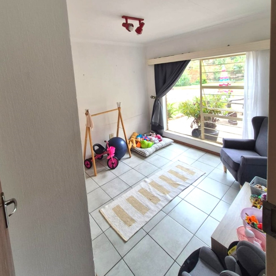 3 Bedroom Property for Sale in Country View Gauteng