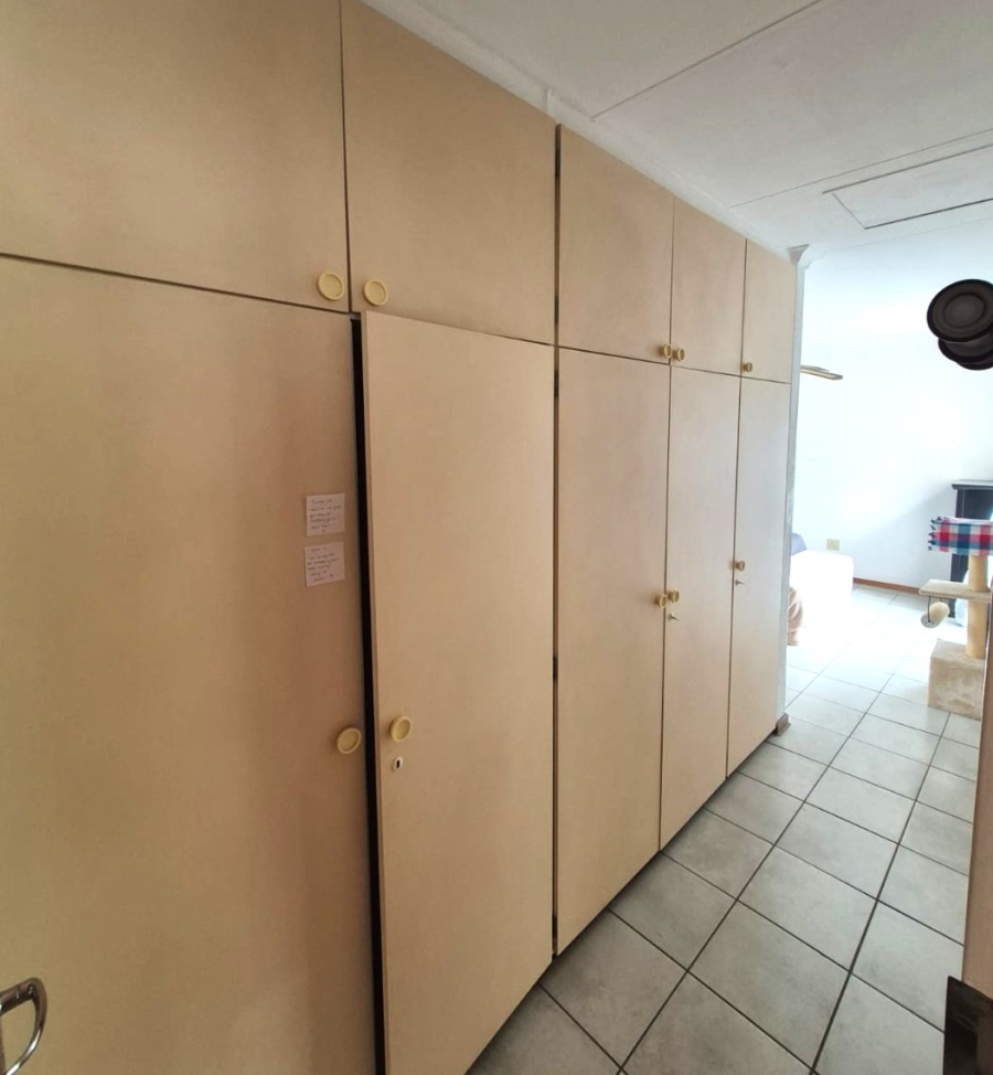 3 Bedroom Property for Sale in Country View Gauteng