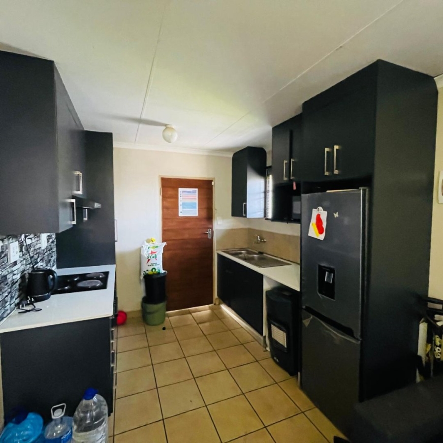 2 Bedroom Property for Sale in Sky City Gauteng