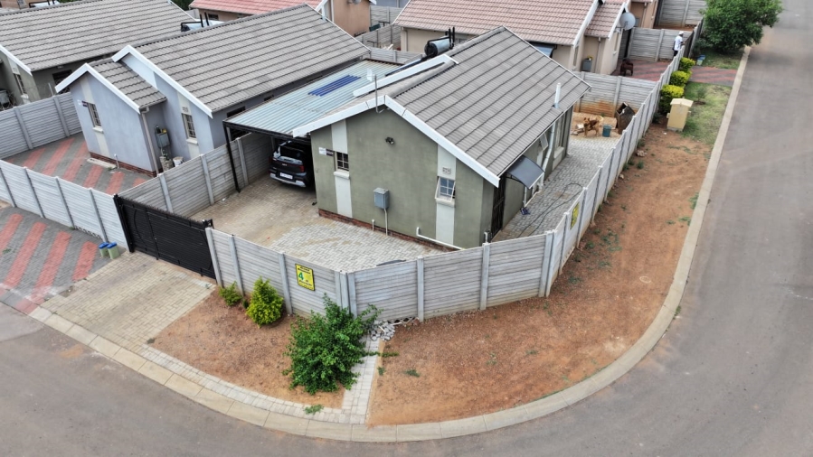 2 Bedroom Property for Sale in Sky City Gauteng