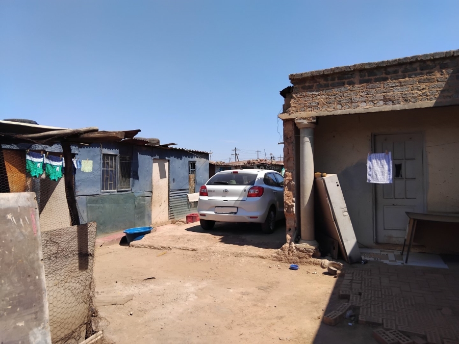 2 Bedroom Property for Sale in Duduza Gauteng