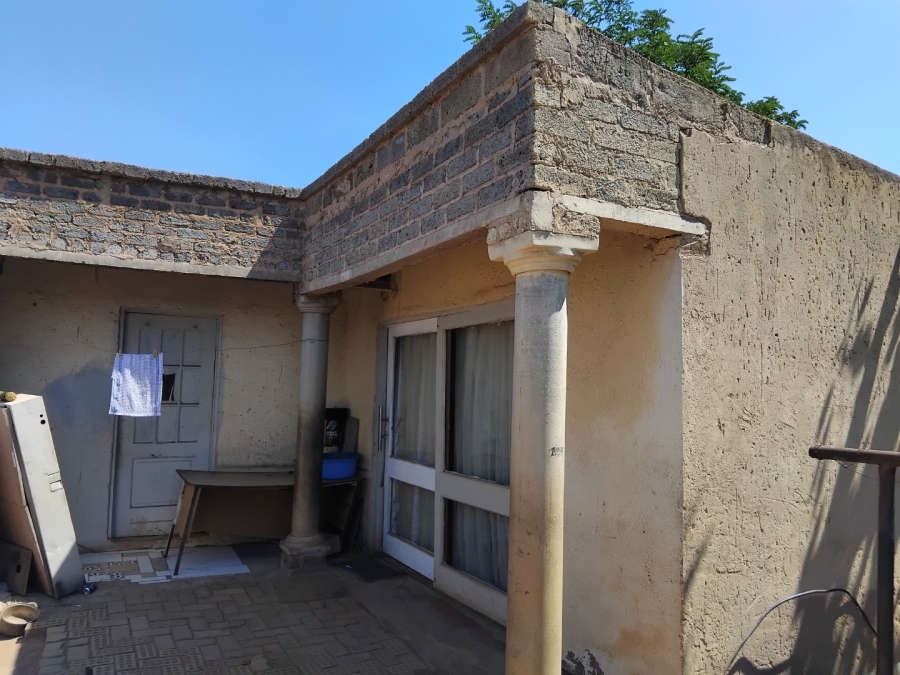 2 Bedroom Property for Sale in Duduza Gauteng