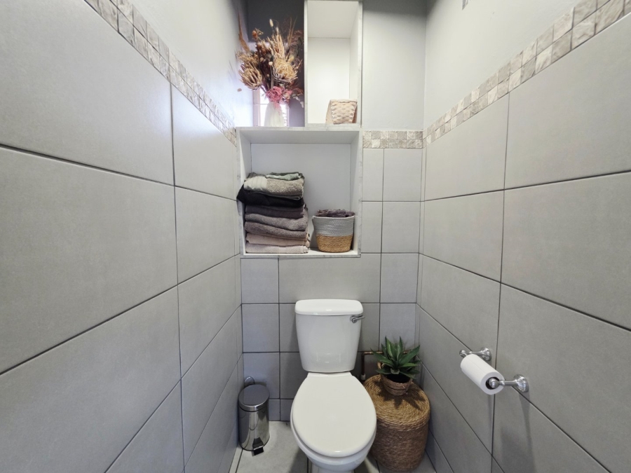 3 Bedroom Property for Sale in Villieria Gauteng